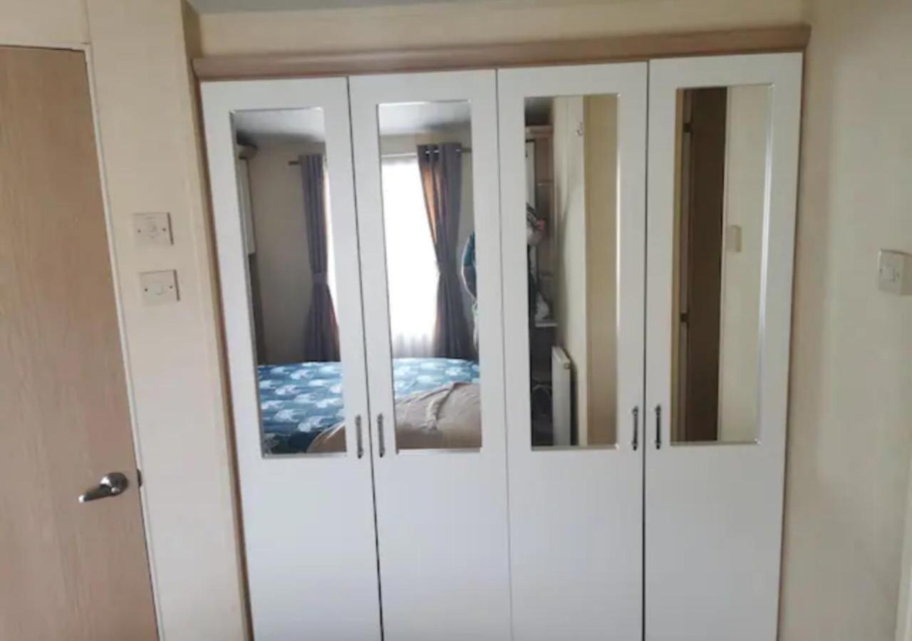 Tranquil 6 Berth Luxury Holiday Home Chichester Bagian luar foto