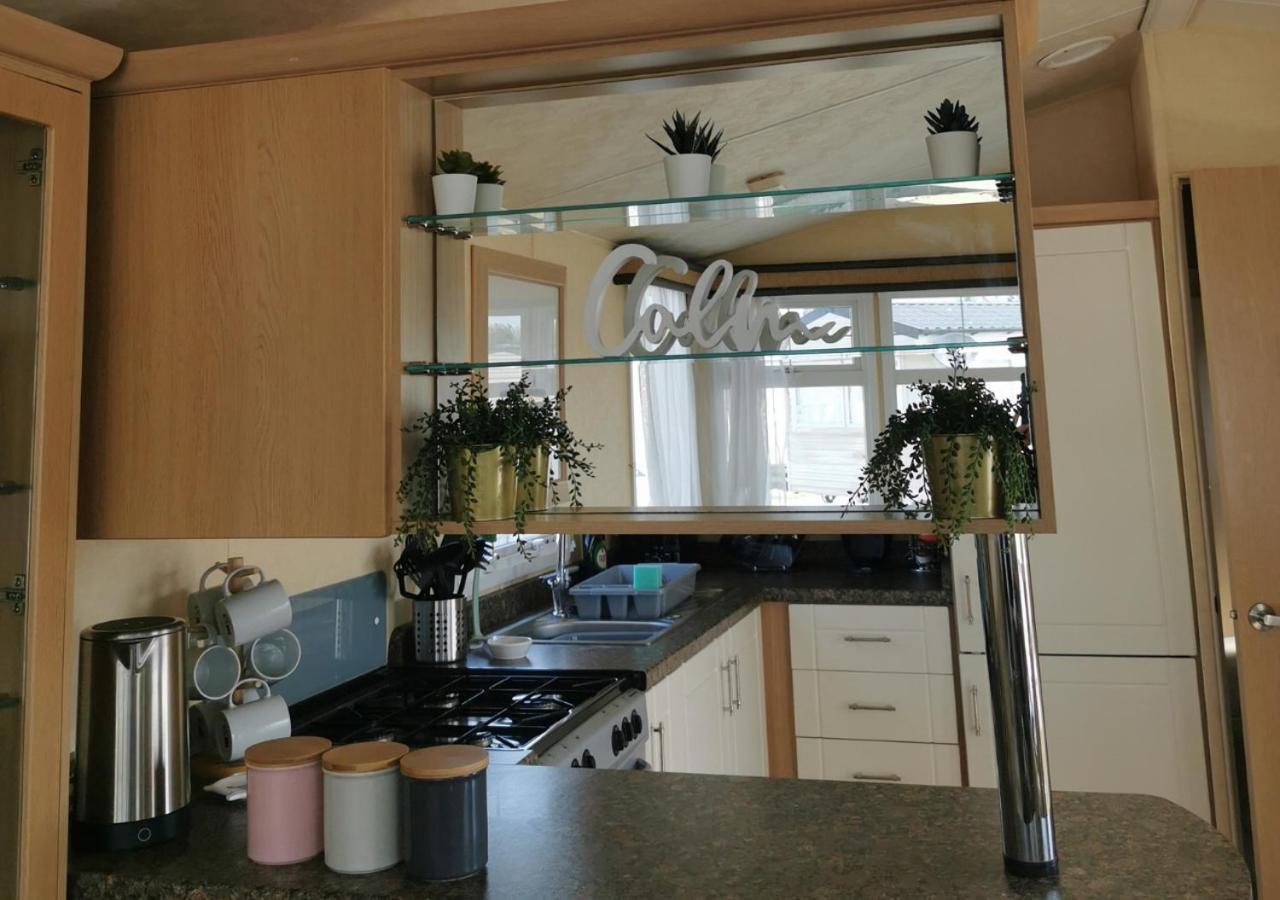 Tranquil 6 Berth Luxury Holiday Home Chichester Bagian luar foto